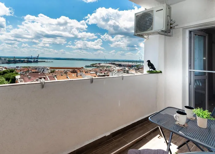 за гости во1 Apartament Burgas City