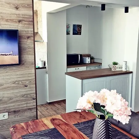 Apartment за гости во1 *